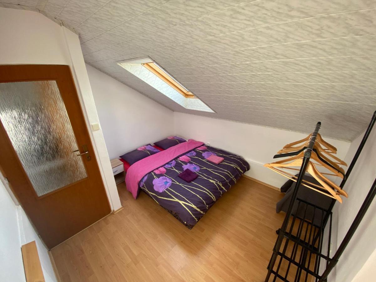 Privat Tilia Apartment Ivachnová Екстериор снимка